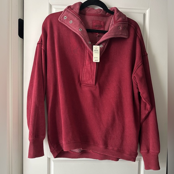 New! Aerie Getaway Quarter Snap Sweatshirt - Picture 2 of 9